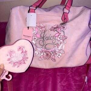 Juicy couture ‘in bloom’ pink bundle duffle bag and heart wristlet